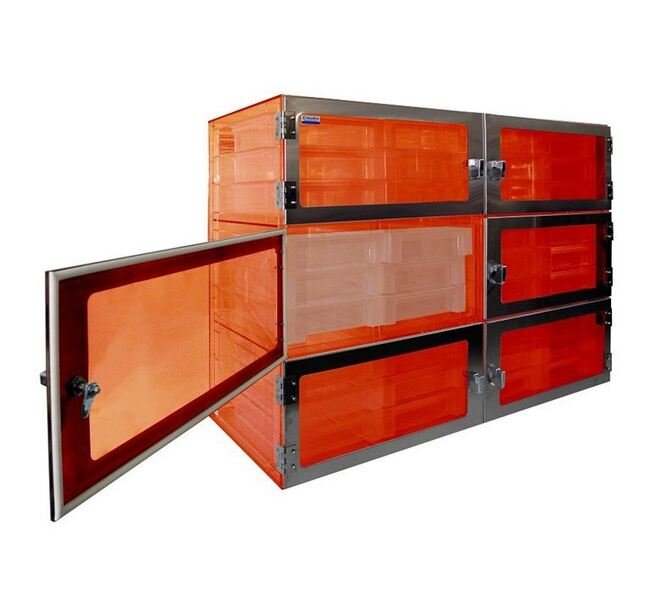 1520 Series Six Door Amber Acrylic Desiccator Box - Image 2