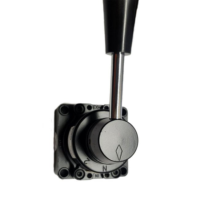 Parker Rotary Lever Actuator 4-Way 3-Position - Image 3