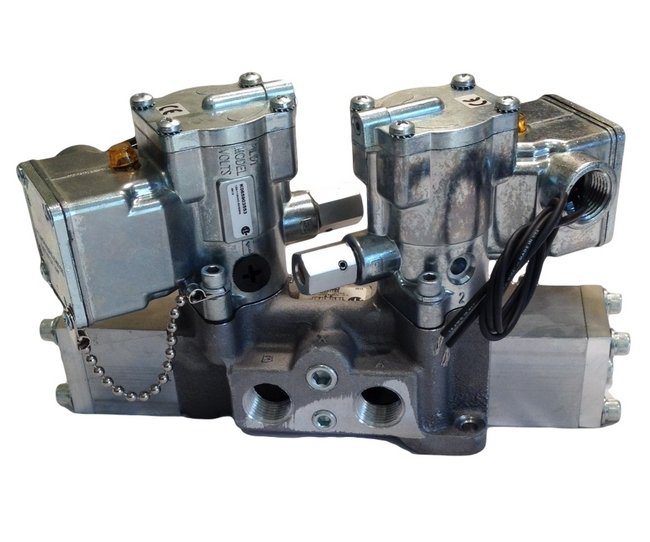 Parker Pneumatic Valvair II 4-Way Solenoid Valve - Image 1