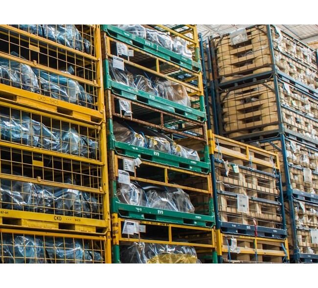 EZ Clip #4; 90 Degrees Hydraulic Hose Clip - Image 1