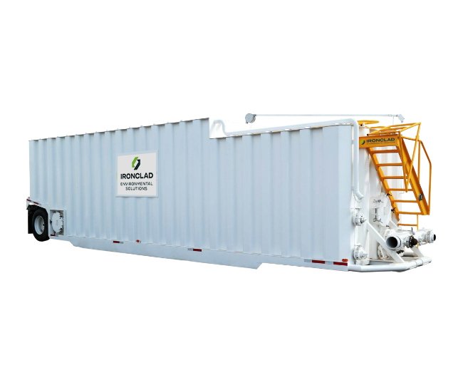 Durable Stainless Steel Frac Tanks for Industrial Liquid Storage - Image 1