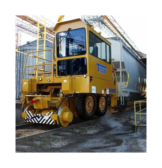 Titan Railcar Movers - Industry Leading Trackmobile - Image 1