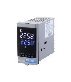 45 x 92 Millimeter (mm) Panel Cutout Digital Temperature Controller - Image 1