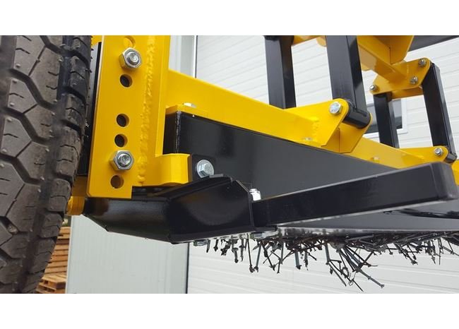 Upland™ Fork Mount Magnetic Sweepers - Image 37
