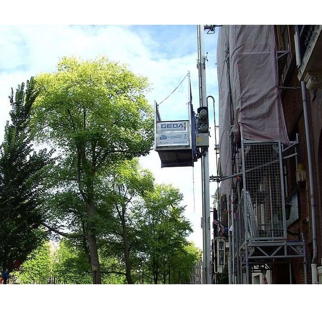 GEDA 300 Z Material Hoists - Image 5