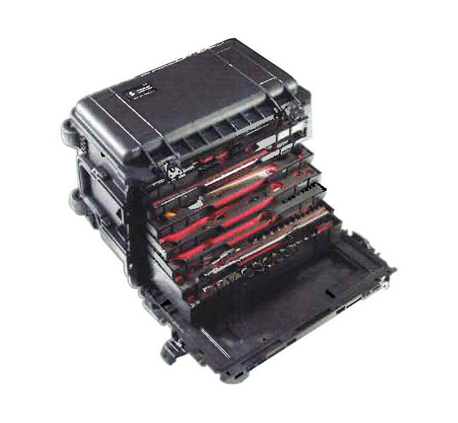 Pelican 0450 Cube Case with Extra Storage Compartments - Image 1