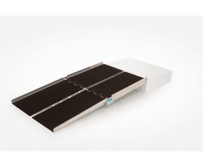 Handi-Ramp PVI Bariatric Multifold Wheelchair Ramps - Image 2