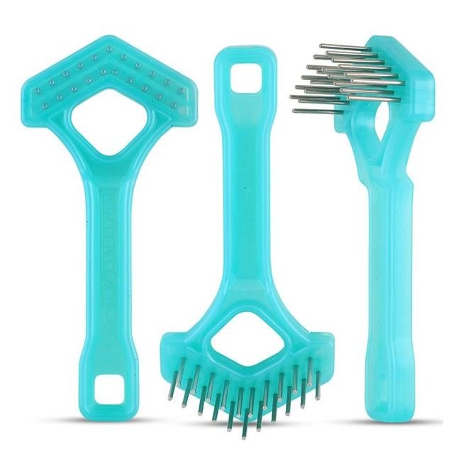 Untangler® V-Shaped Mini Rake with Rotating Teeth - Image 4