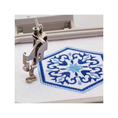 Brother SE600 103 Stitch Sew 4x4 Embroidery Machine - Image 4