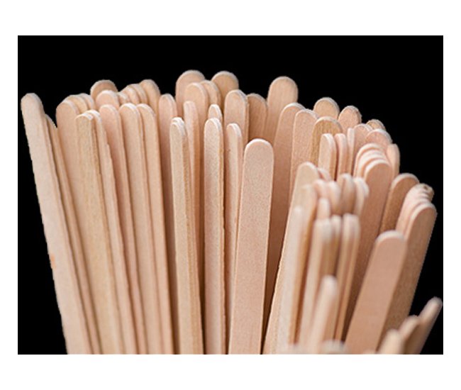 140 Millimeter (mm) Length, 5 Millimeter (mm) Width, and 1.1 Millimeter (mm) Thickness Coffee Stirrer with Square Ends - Image 1