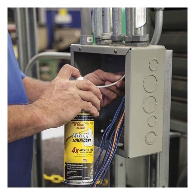 Klein® 0.6 L Wire Pulling Foam Lubricant - Conduit Tools Essential - Image 4