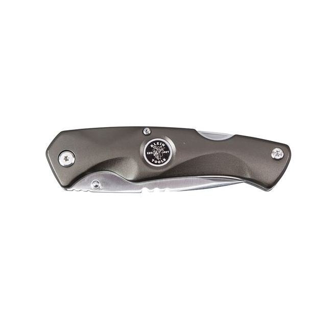 Klein® Electricians Pocket Knife with Wire Stripping Notches - Image 2