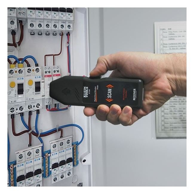 Klein® Digital Circuit Breaker Finder - Electrical Tester and Tracer - Image 4