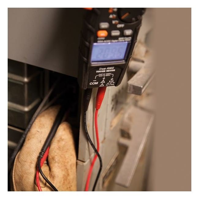 Klein® 600 A Auto-Ranging AC Digital Clamp Meter - Image 6