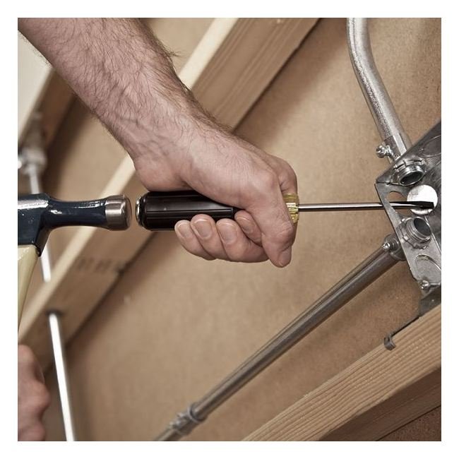 Klein® 1/4 in. Keystone Demolition Driver - USA Made, Shank Length 4 in. - Image 6