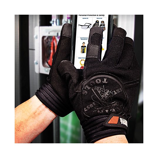 Klein® Journeyman® Medium Black Wire Pulling Glove - Image 6