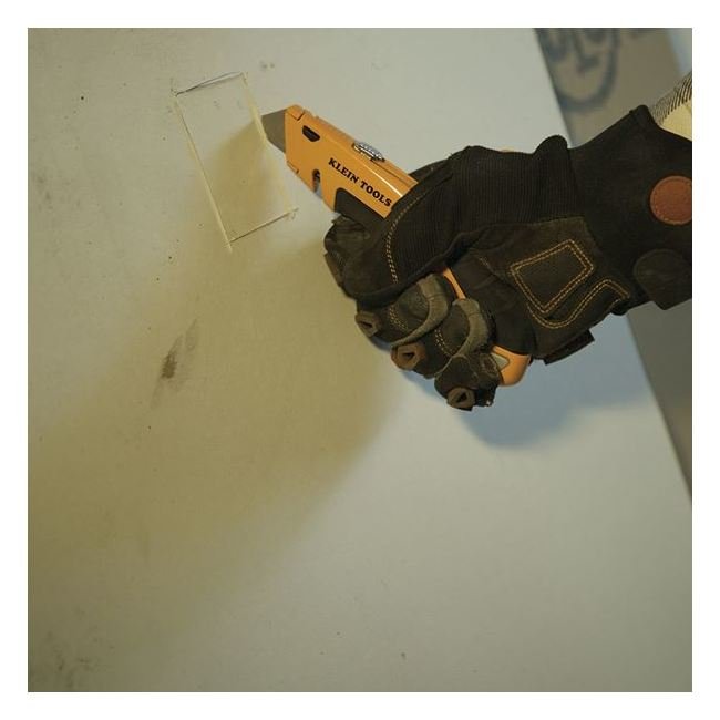 Klein®-Kurve® 7-in. Retractable Utility Knife - Image 6