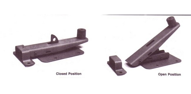 Stainless Steel Latch with Solid Base and Stainless Steel Rivet - Image 2