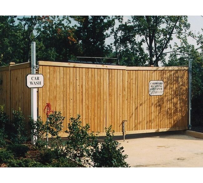 Commercial Grade Vinyl Utility Enclosure Gate - Image 6