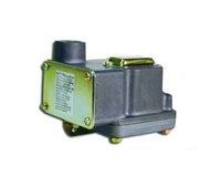 150 PSIG Pressure & Vacuum Switch with Stainless Steel Diaphragm Sensor