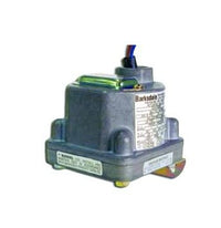D2H 150 PSIG Pressure Vacuum Switch