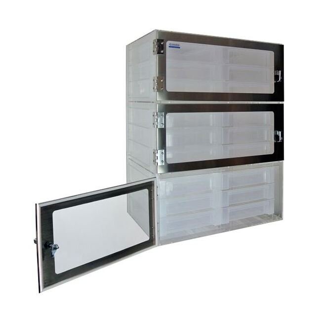 1520 Series Three Door Sliding Tray Desiccator - Image 2