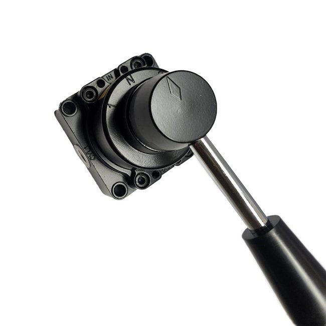 Parker 4-Way 3-Position Rotary Lever Actuator - Compact Design - Image 2