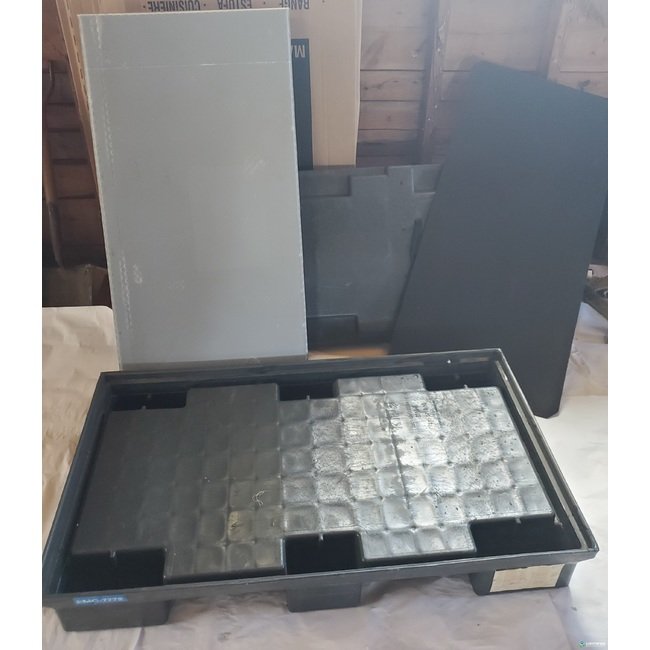 Collapsible Plastic Pallet Container - 46x24x26 in - Image 3