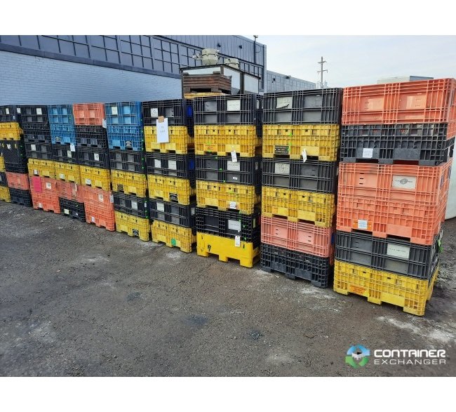 Collapsible Plastic Pallet Container - 30x32x25 in - Image 3