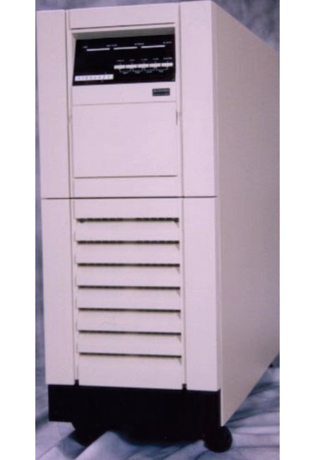 Medical Grade Linear/1 4kW Capacity UPS - Image 3
