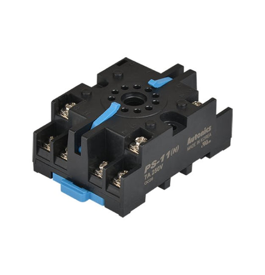 11-Pin Socket for Industrial Connectivity - Image 1