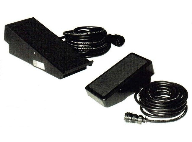 DualVee Size 4 Stainless Steel Single Edge Drilled Guide Rail - Image 1