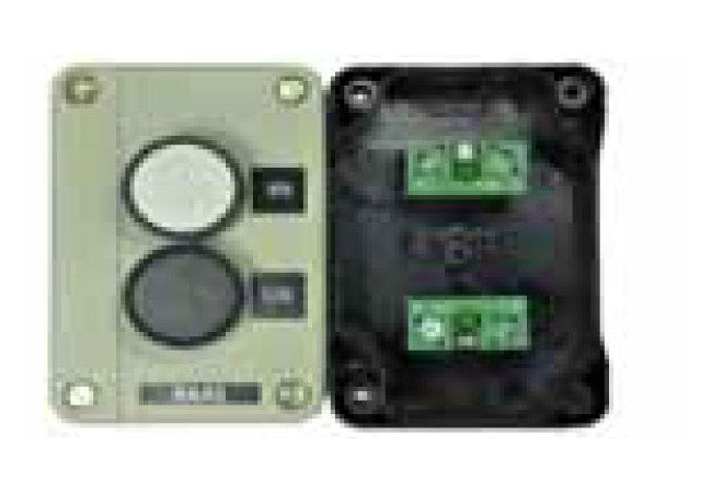 Shamrock Controls Plastic Spring Return Control Station with Open-Close Marking - Image 1