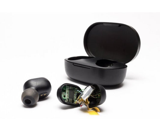 9200-W Consumer Wearable Adhesive - Image 1