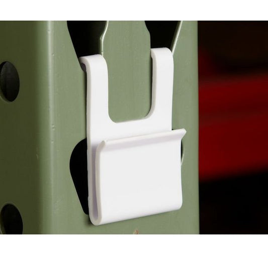 Warehouse Power Wing Clip - Plastic for Retail Display Construction - Image 1
