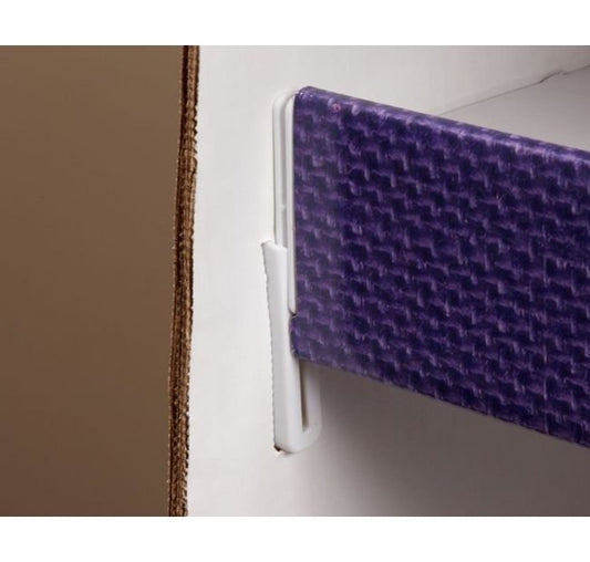 Small Male Corrugated Shelf Support Clip - Image 1