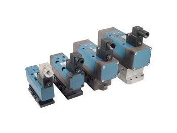 Rexroth Directional & Pressure Control Valves - 3/2 Solenoid-Operated, 24VDC - Image 1