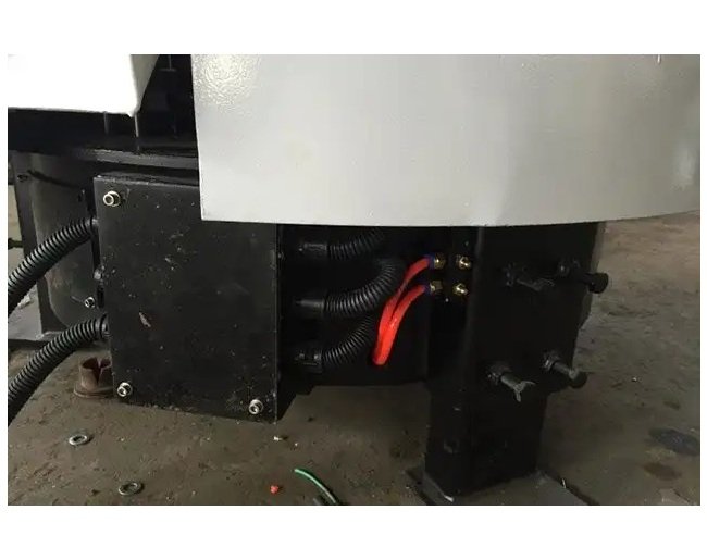 Inovatec 600L Vibratory Dryer - Batch & Continuous Feed Options - Image 4