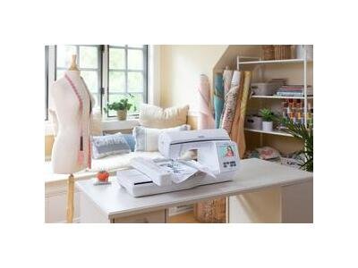 Brother NQ1700E 5x7+6x10 Hoops Embroidery Machine - Image 7