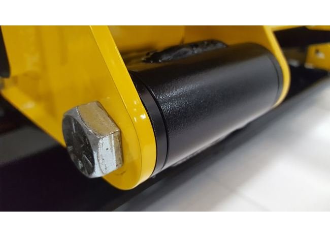 Upland™ Fork Mount Magnetic Sweepers - Image 9