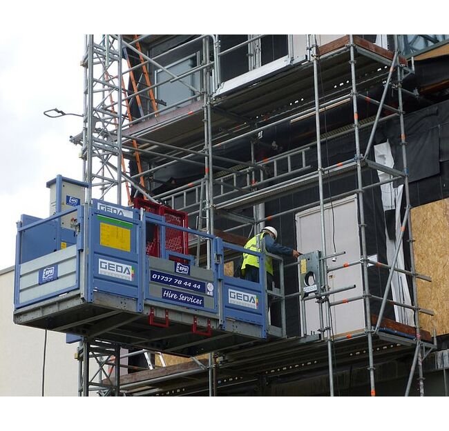 GEDA 1200 Z/ZP Transport Platform Hoists for Personnel and Materials - Image 2