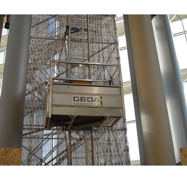 GEDA 200 Z Material Hoists - Image 4