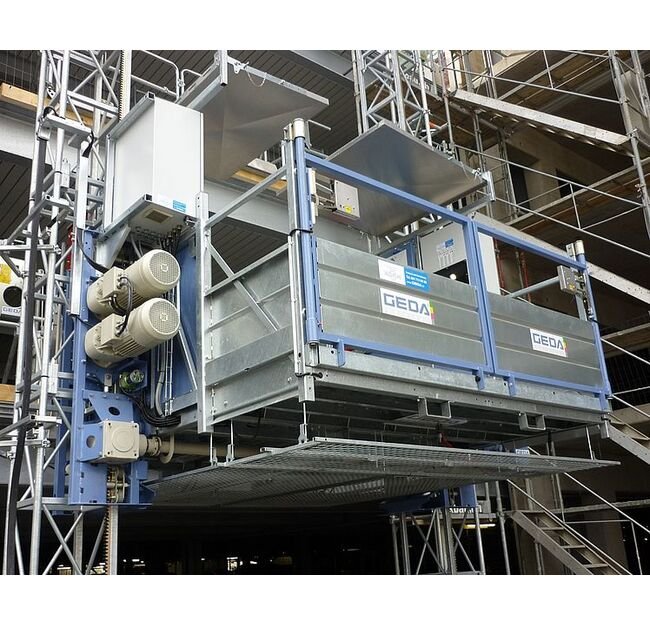 GEDA 3700 Z/ZP Transport Platform Hoists for Personnel and Materials - Image 1