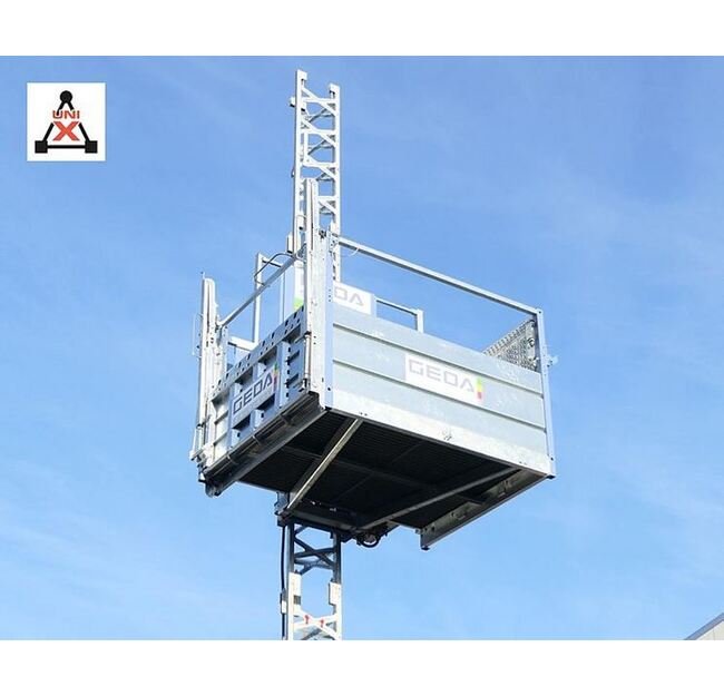 GEDA 500 Z F Free-Standing Material Hoists - Image 1