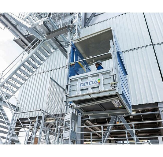 GEDA 500 ZP P Transport Platform Hoists for Personnel and Materials - Image 1