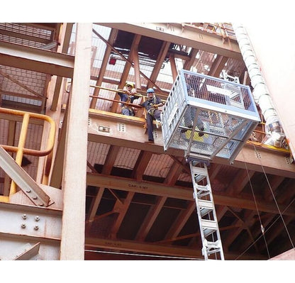 GEDA 500 Z Material Hoists - Image 2