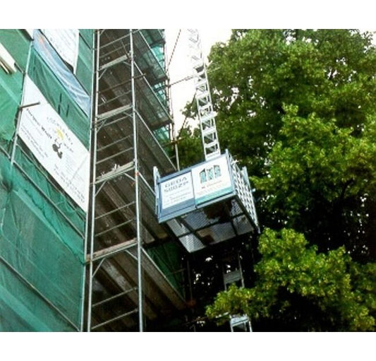 GEDA 500 Z Duo Material Hoists - Image 1