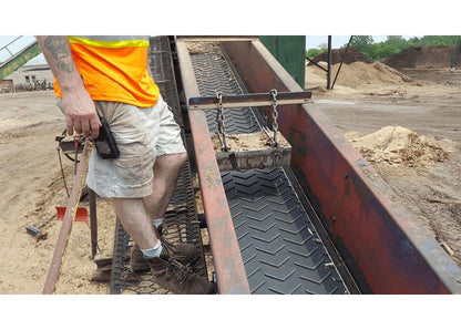 Gobie™ 38 Inch (in) Width Magnetic Sweeper Bar - Image 6