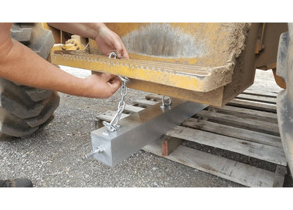 Eiger™ 4.5 x 4.5 Inch (in) Size and 98 Inch (in) Width Magnetic Sweeper - Image 14