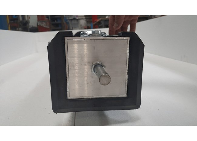 Eiger™ 3 x 3 Inch (in) Size and 50 Inch (in) Width Magnetic Sweeper - Image 21